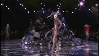 Alexander McQueen ➤ FallWinter 20092010 Full HD [upl. by Mauralia]