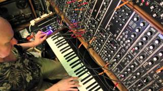 Synthesizerscom New Midi Keyboard and Expression Block Demonstration by Dana Countryman [upl. by Ived]