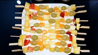 BROCHETTES DE FRUITS  LES DELICES DE STESSIE NJ [upl. by Yticilef]