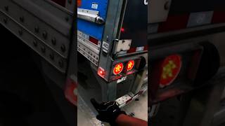 Best way to check trailer lights while driving amazonrelay trucking trucker [upl. by Normalie921]