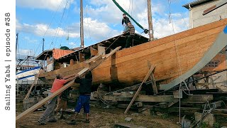 How are they going to get THAT up there  Whale encounter special — Sailing Yabá 38 [upl. by Menendez797]