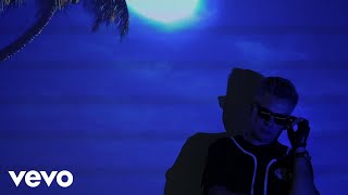 Benjamin Biolay  Lheure bleue Clip officiel [upl. by Stretch]