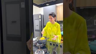 Kangana Ranaut Ki Favourite Sabzi Banaye 😍😋neetubisht minivlog trendingonshorts cooking [upl. by Elauqsap]