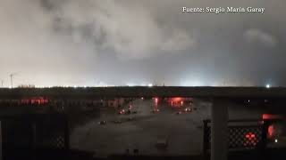 Así se inundó Alfafar una cámara instalada en una terraza captó toda la tragedia [upl. by Akemahs]