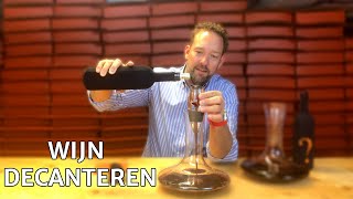 Wijn Decanteren en Karafferen  Wineplus Wijnweetjes 001 [upl. by Sybyl]