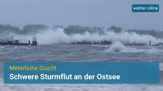 Schwerer Sturm tobt an der Ostseeküste [upl. by Jennee]