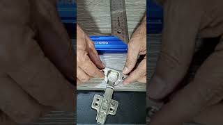 Consejos para colocar BISAGRAS DE CAZOLETA shorts diy tips bisagras [upl. by Krischer36]