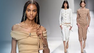 Ангелы и бабочки Blumarine весналето 2024  Бриджи бюстье корсеты и ультракороткие платья [upl. by Nhaj108]