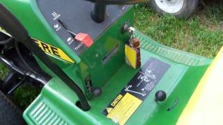 john deere 111 hydrostatic lawn tractor [upl. by Adnohsat]