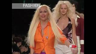 Versus Versace Fall Winter 20002001 Original Soundtrack Feat Gisele and Carmen Kass [upl. by Rip]