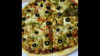 Chicken Fajita Pizza in a pan HomamedePizza ChickenPizza WithoutOven Shorts Ideasoncooking [upl. by Mcnutt]