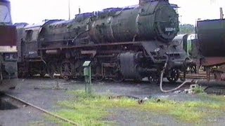 Deutsche Reichsbahn  Heizloks und Abgestelltes in ChemnitzHilbersdorf  Aug1991  Steam Train [upl. by Ganny285]