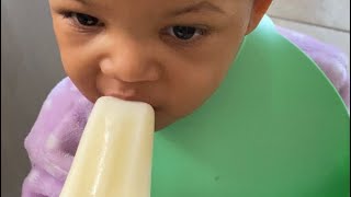 Making Breastmilk Popsicles breastmilk [upl. by Lleneg63]