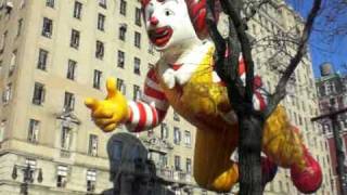 Macys Thanksgiving Day Parade Ronald McDonald [upl. by Nuahsar795]