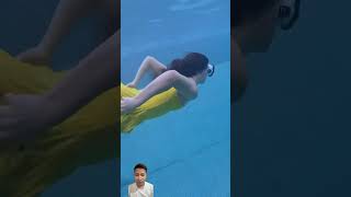 underwater swimming mermaid swim pool funny playa cute abimonkey fishing [upl. by Huff]