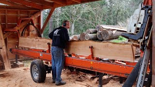 Sawmilling Cedar Flitches Into Fencboards [upl. by Nylrats717]