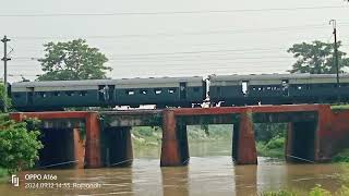 03518 skipping Rajbandh rail bridge [upl. by Reteid]