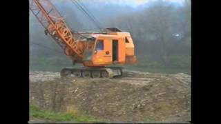 MENCK M 90 Draglines  Work  Nassbaggerei Neckar Plochingen Germany [upl. by Notnyw]