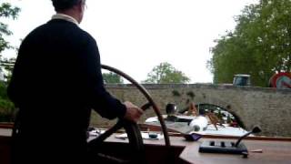 Canal du Midi sous le pont de Capestang [upl. by Luap699]