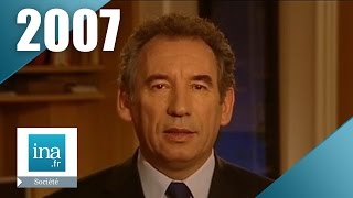 François Bayrou  Campagne présidentielle 2007  Archive INA [upl. by Sirromed]