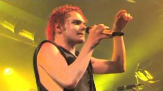 My Chemical Romance quotTeenagersquot Live in München [upl. by Ericksen]