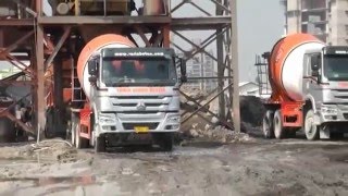 SINOTRUK HOWO mixer 336 371 64 10 wheelers mixer truck video [upl. by Achilles]