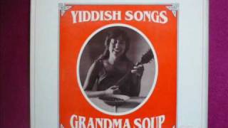 Miriam Dvorin  Hu Tza Tza Yiddish Song [upl. by Mariandi]