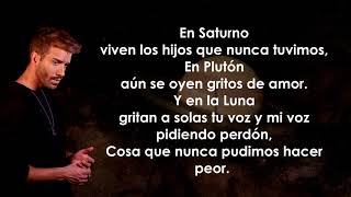 Pablo Alborán  Saturno LetraLyrics [upl. by Qerat]