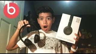 Beats Solo 3 Wireless Unboxing  Should I make Merch [upl. by Rubens]