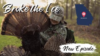 RIGHT off the ROOST HUNT  GEORGIA TURKEY HUNT [upl. by Prudy269]