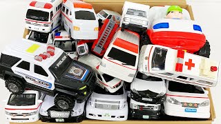 多くのパトカーや救急車、はしごを備えた消防車、サイレンの音が鳴ります！ [upl. by Notlehs307]