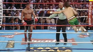 When Chavez Displayed Zero Respect Against Hector Camacho [upl. by Yral148]