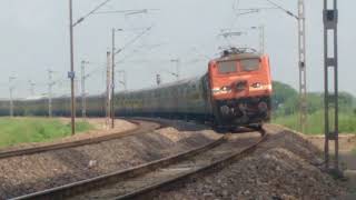 12011 New Delhi  Kalka Shatabdi Crossing with 12204 Amritsar  Saharsa Garib Rath near Karnal Sta [upl. by Pepillo839]