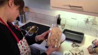 How to cook the perfect  flapjacks [upl. by Sweyn]