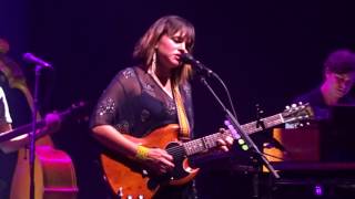 Norah Jones All A Dream Live u Palais des Sports Paris 2017 [upl. by Yebloc671]