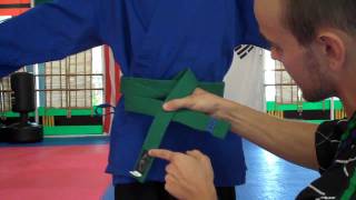 How to Tie a Students Taekwondo Belt A Guide for Parents and Instructors [upl. by Yla200]