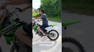 Two Stroke Kawasaki KX125 Dirtbike [upl. by Lowenstein]