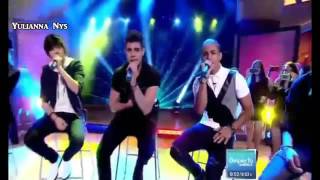 CNCO en Despierta America canta Primera Cita [upl. by Bellamy93]