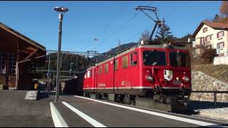 Züge der Rhaetischen Bahn Tiefencastel Bergtour 25112011 [upl. by Sanger868]