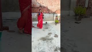 Tapki Jaaye Jalebi Ras ki bhojpuri song sorts youtubeshorts dance [upl. by Rozanne985]