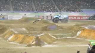 Monster Jam 2015 Detroit 2 Hooked Freestyle [upl. by Yleve]