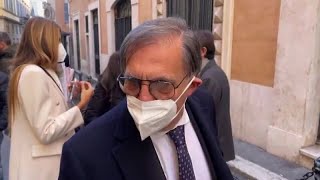 Quirinale La Russa su Draghi nostri voti sono ininfluenti [upl. by Elleina109]