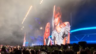 Lalisa at Coachella 2023 Lisa from BLACKPINK Solo Performance  Money Live [upl. by Goldarina]