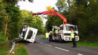 ACCIDENT CAMION à CULAN [upl. by Eugenia876]