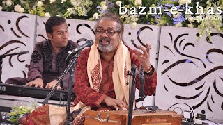 Piya Tora Kaisa Abhimaan  Raincoat2004  Hariharan  Bazm e Khas [upl. by Alauqahs]