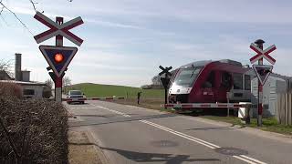 Jernbaneoverskæring KlippingeSpoorwegovergang Level Crossing Passage a Niveau Bahnübergang [upl. by Keverian]