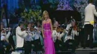 Katherine Jenkins  Cymru Fach  Llangollen 2006 [upl. by Blinni174]