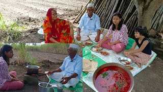 तात्यांनी आणि नातीनं बनवला चुलीवर भाजलेला देशी कोंबड्याचा रस्सा बनवला  Deshi Chicken Rassa [upl. by Lenahtan863]