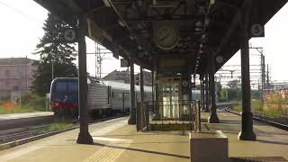 Invio treno Regionale Veloce  Transito alla stazione di Mondovì [upl. by Aciamaj]