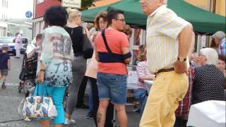 Erdbeerfest auf dem Wochenmarkt [upl. by Nwad]